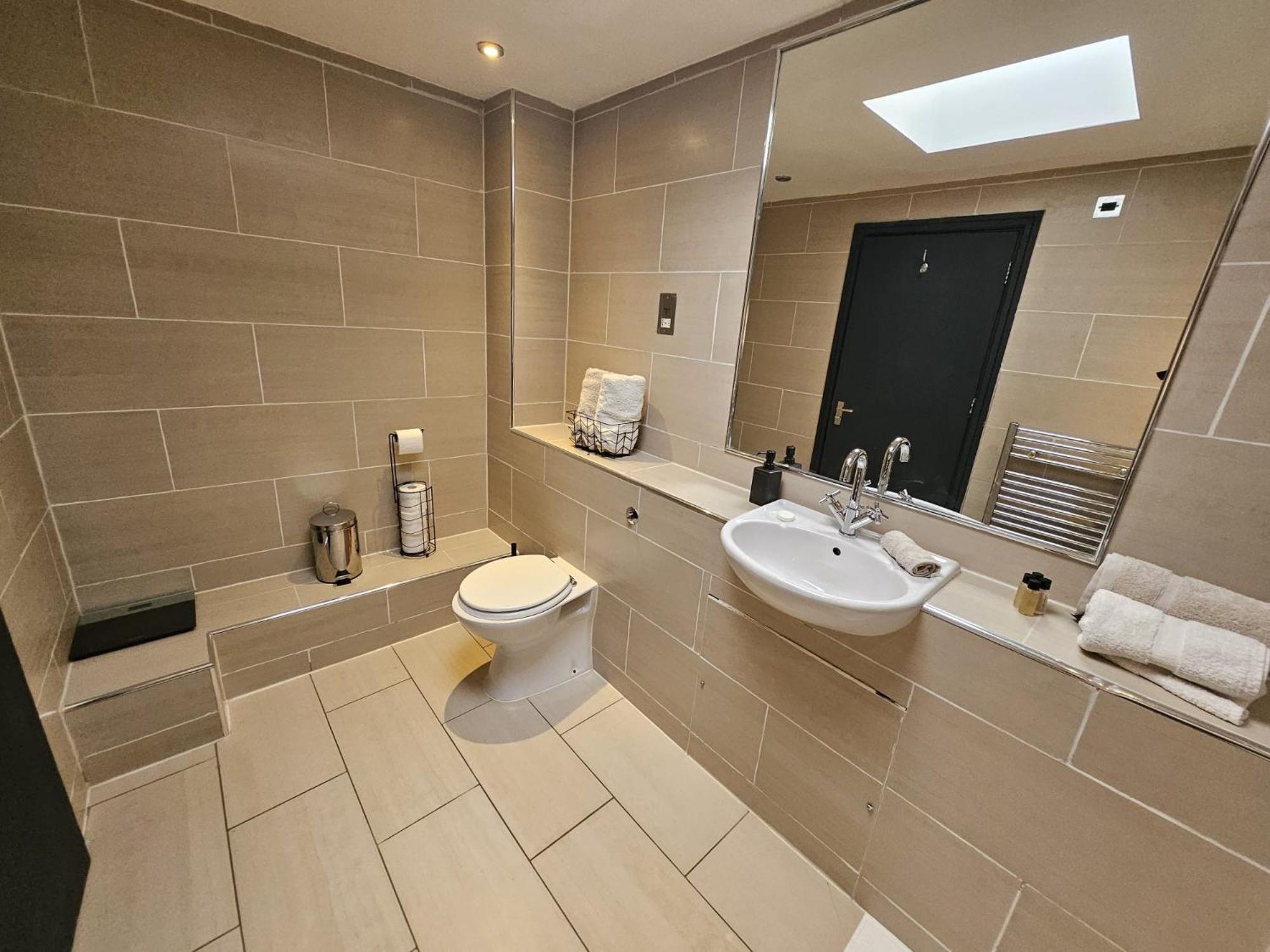 2 Bedroom City Centre Penthouse Loft Apartment Liverpool Luaran gambar